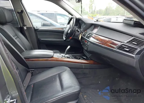 2008 BMW X5 3.0Si z USA, uszkodzony, nr VIN 5UXFE43578L008910